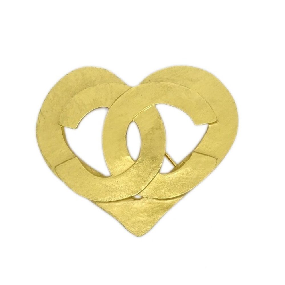 Chanel Heart Brooch Gold